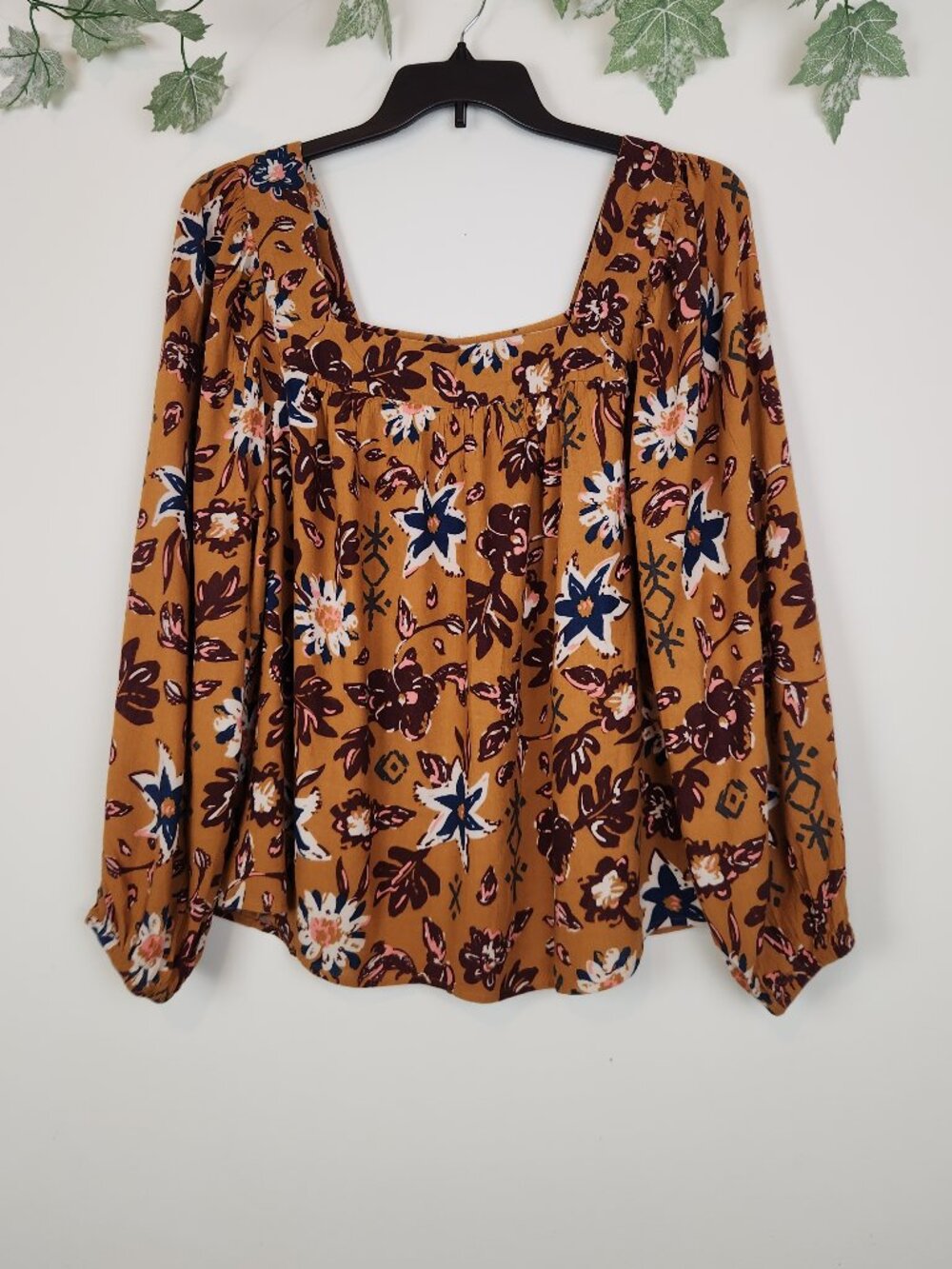Sonoma Women's Size XL Floral Long Sleeve Top Blouse